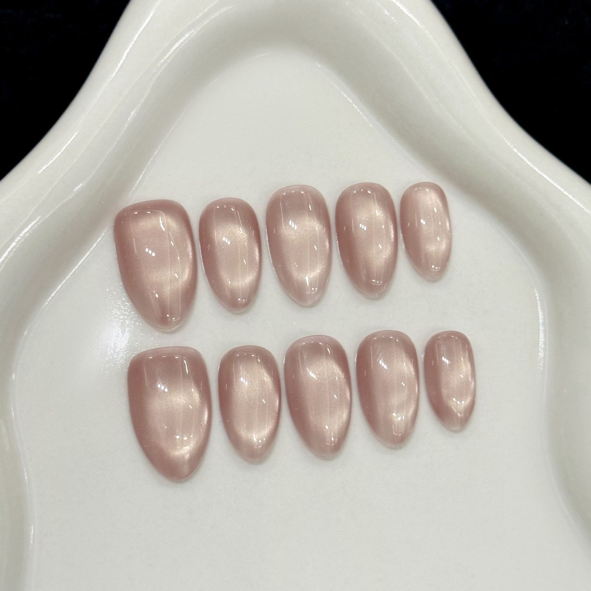 Nail Art Strawberry - 10pcs Handmade Press On Nails Solid