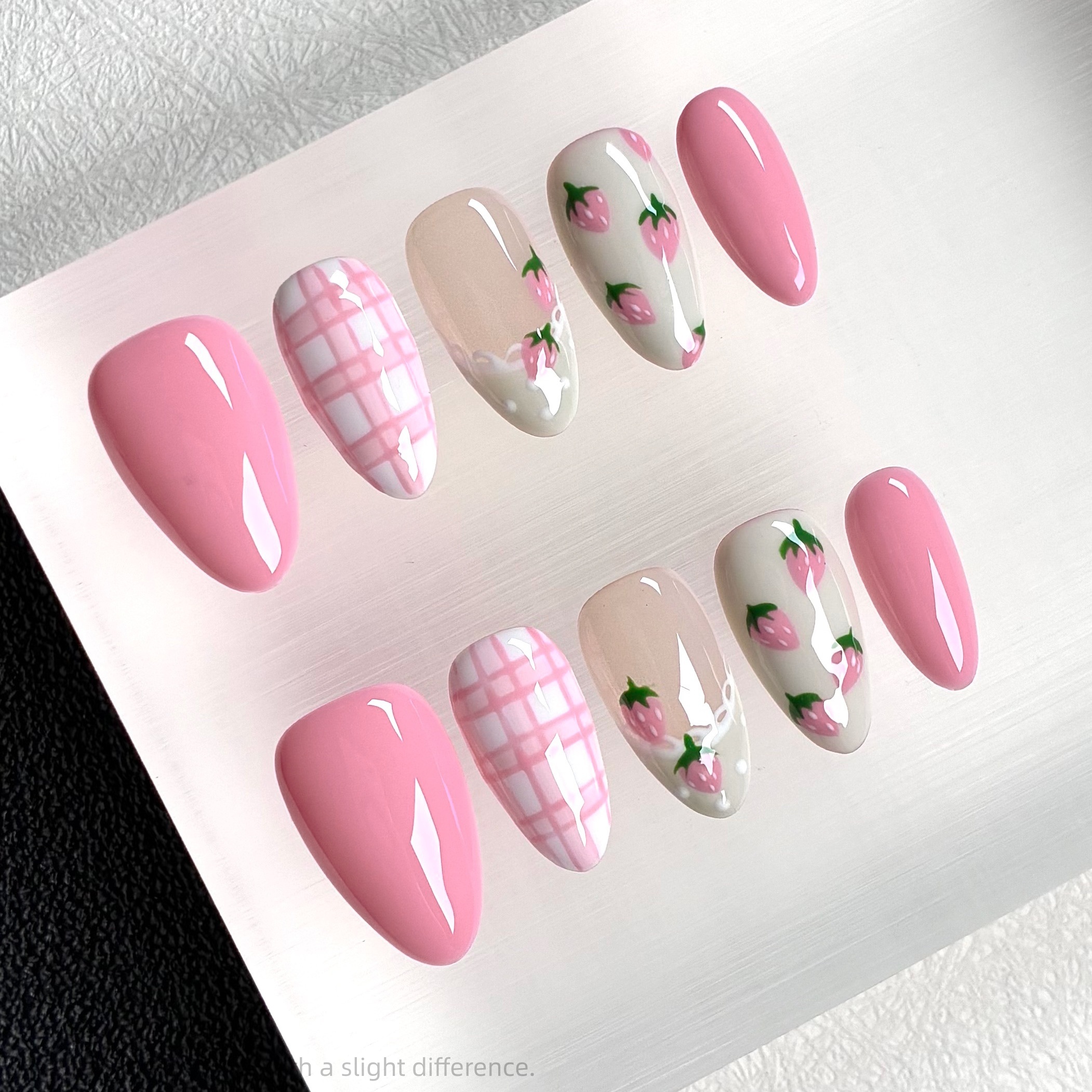 10PCS Handmade Press on Nails  - Nail Art Strawberry บทวิจารณ์และราคา