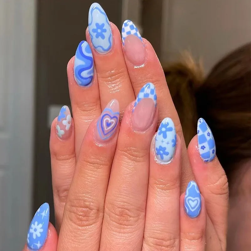 24 Pcs Press on Nails Love Des - Nail Art France บทวิจารณ์และราคา
