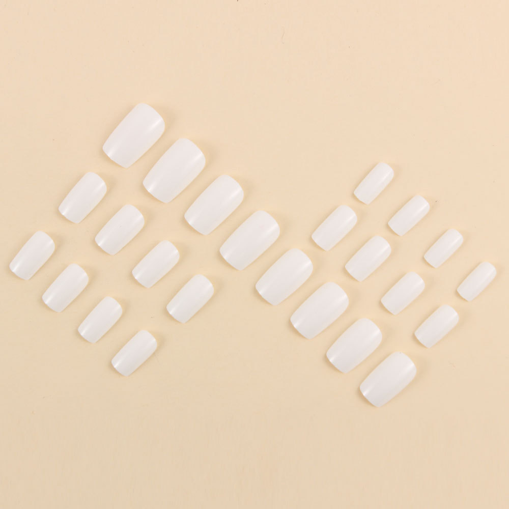 24PCS Short Square Fake Nails  - Nail Art Simple Elegant บทวิจารณ์และราคา