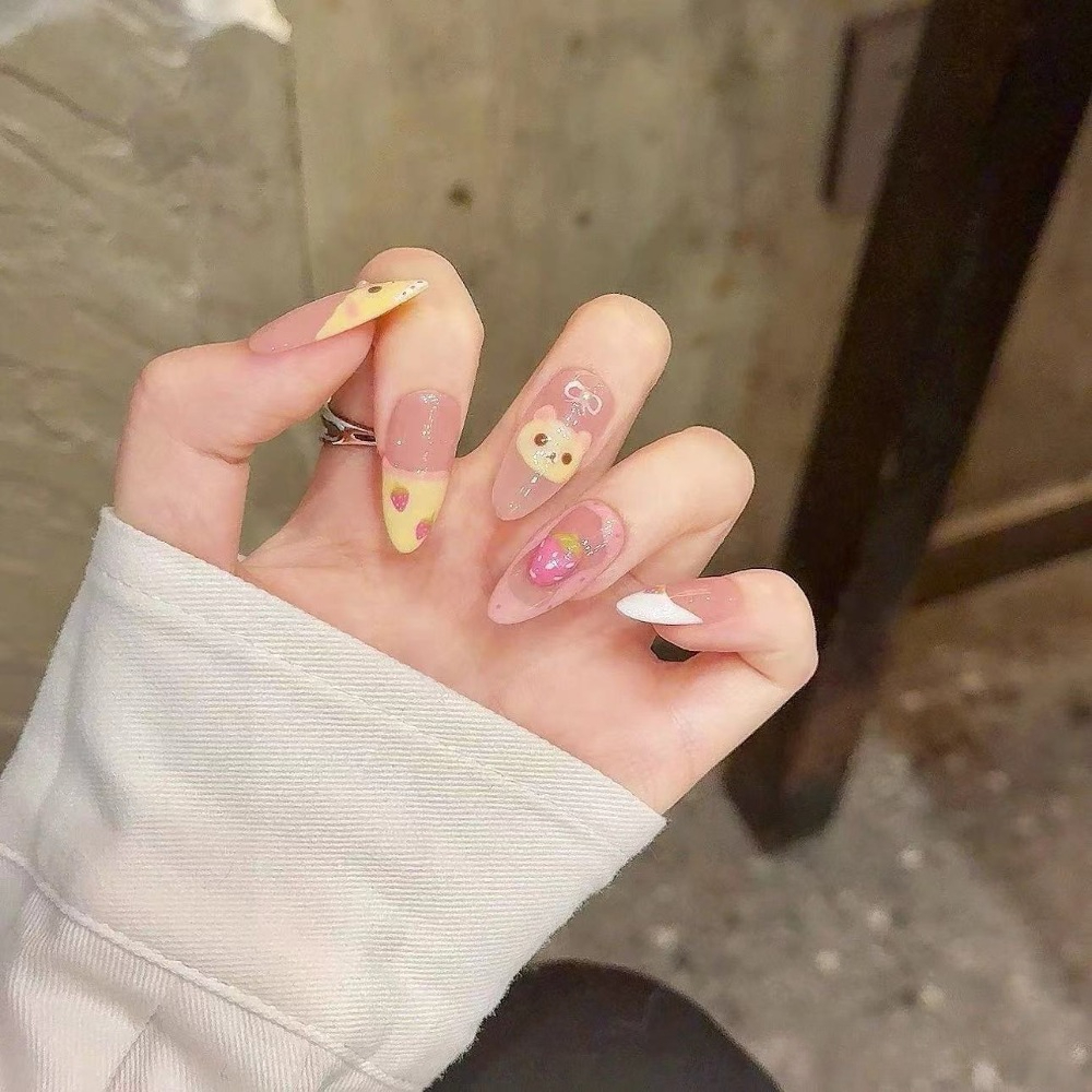 10 Pieces Strawberry Bear Cute - Nail Art Strawberry บทวิจารณ์และราคา