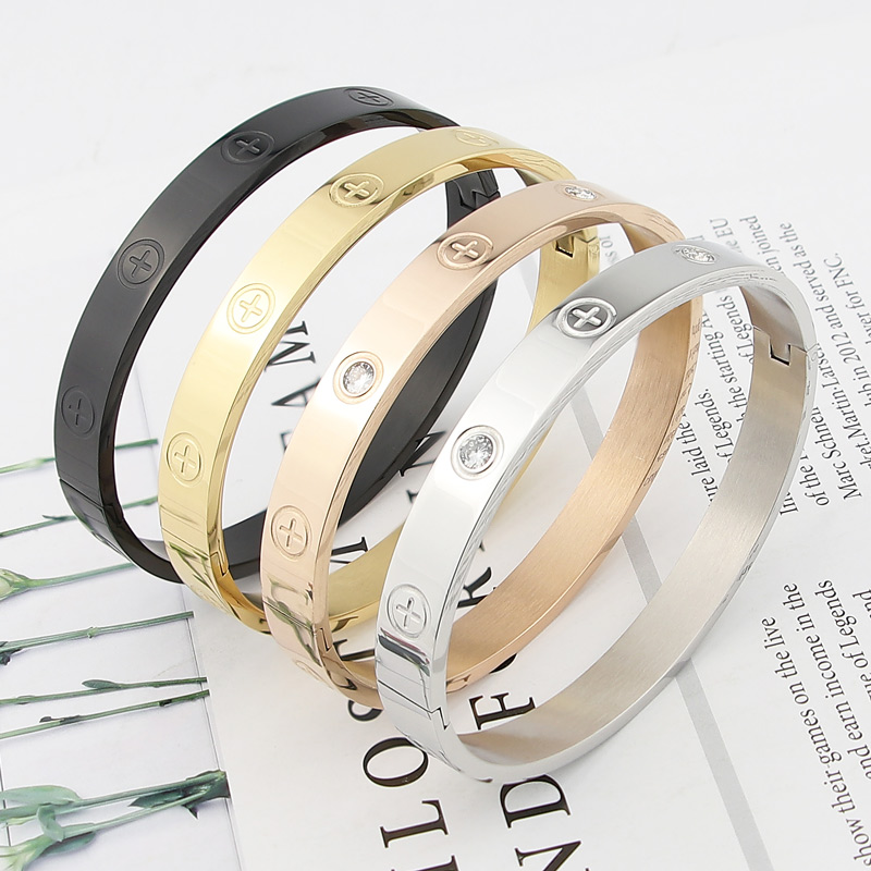 New Design Zircon And Cross Nu - Nail Art France บทวิจารณ์และราคา