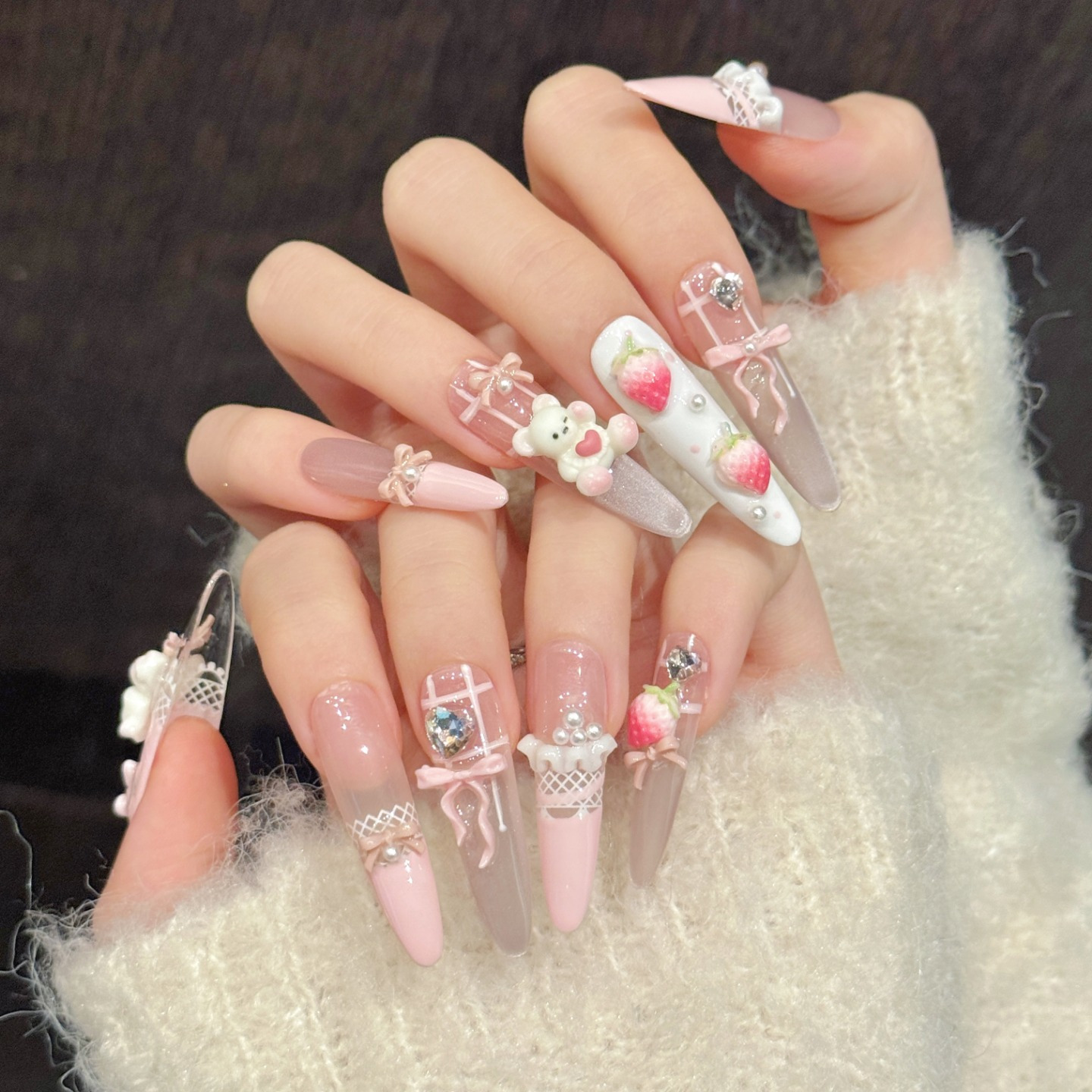 10PCS Stiletto Handmade Press  - Nail Art Strawberry บทวิจารณ์และราคา