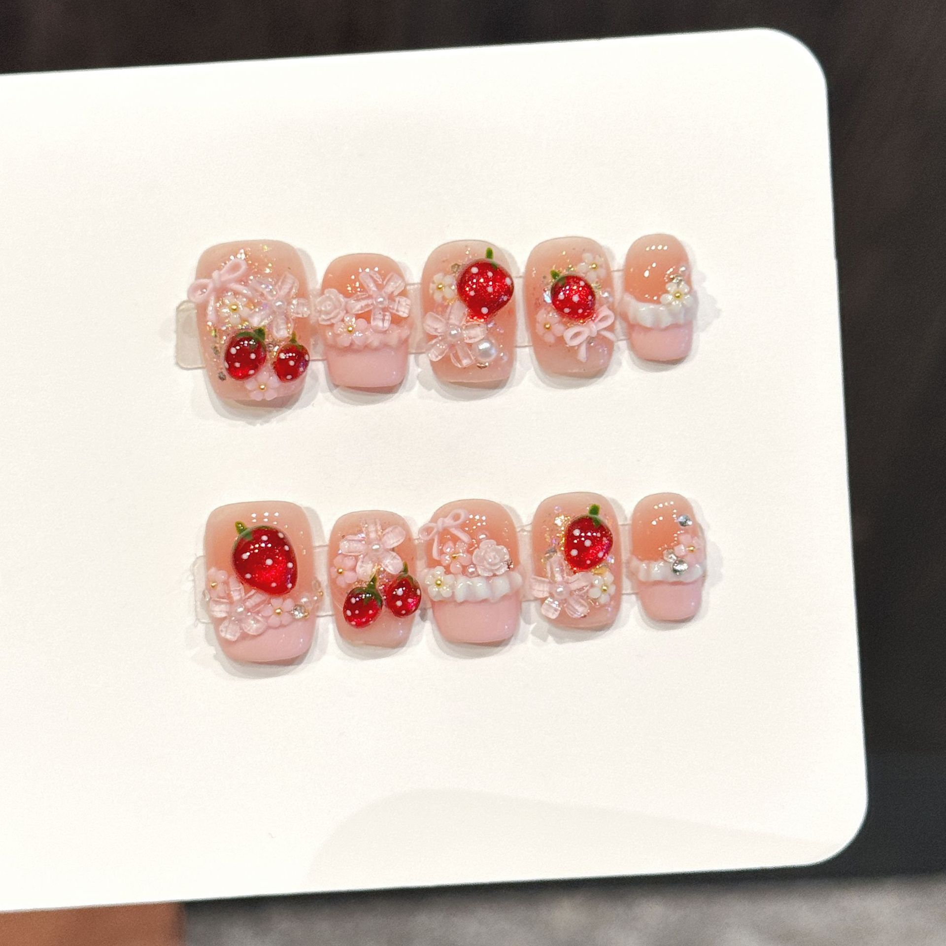 10pcs Cute Red Strawberry Pres - Nail Art Strawberry บทวิจารณ์และราคา