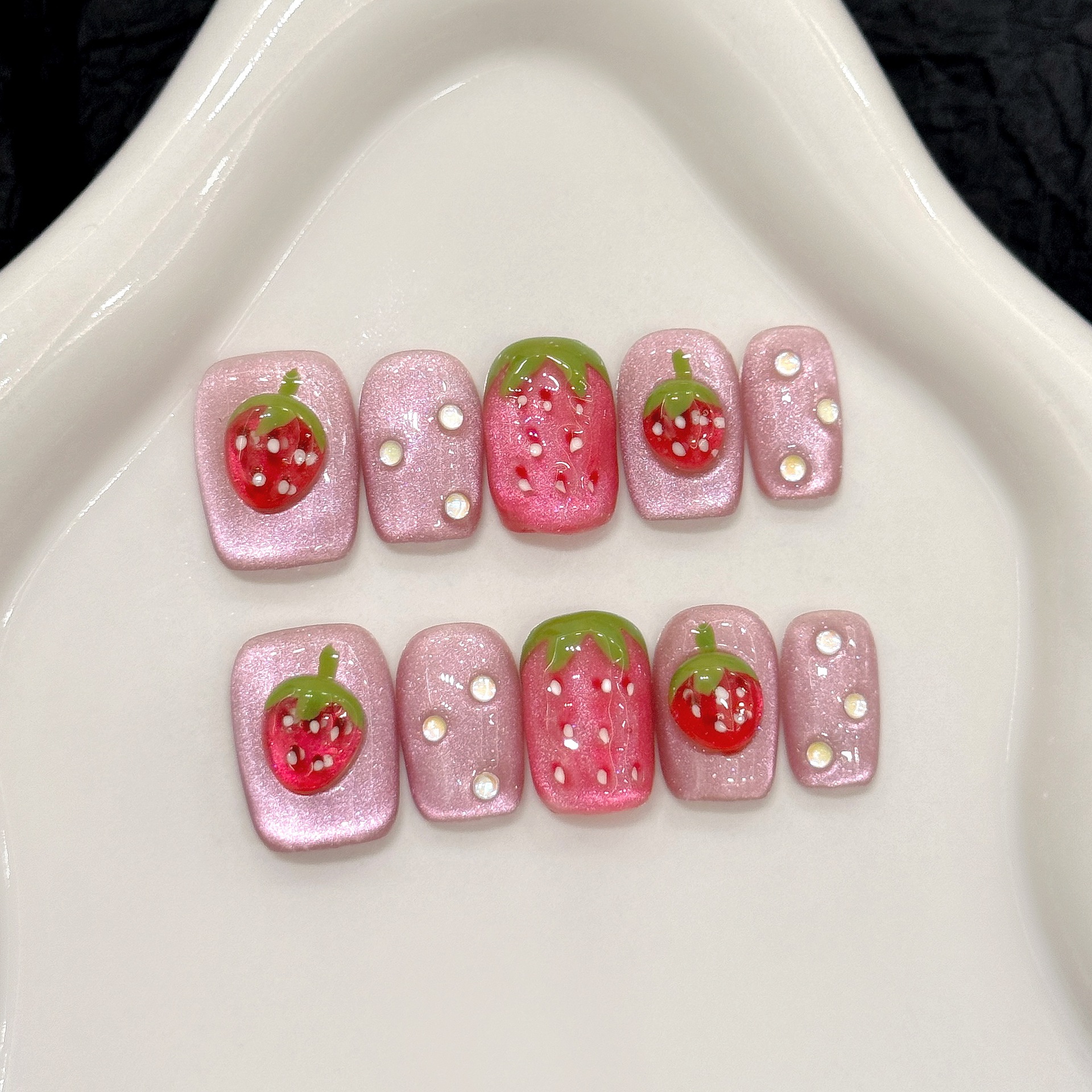 10pcs Cute Red Strawberry Pres - Nail Art Strawberry บทวิจารณ์และราคา